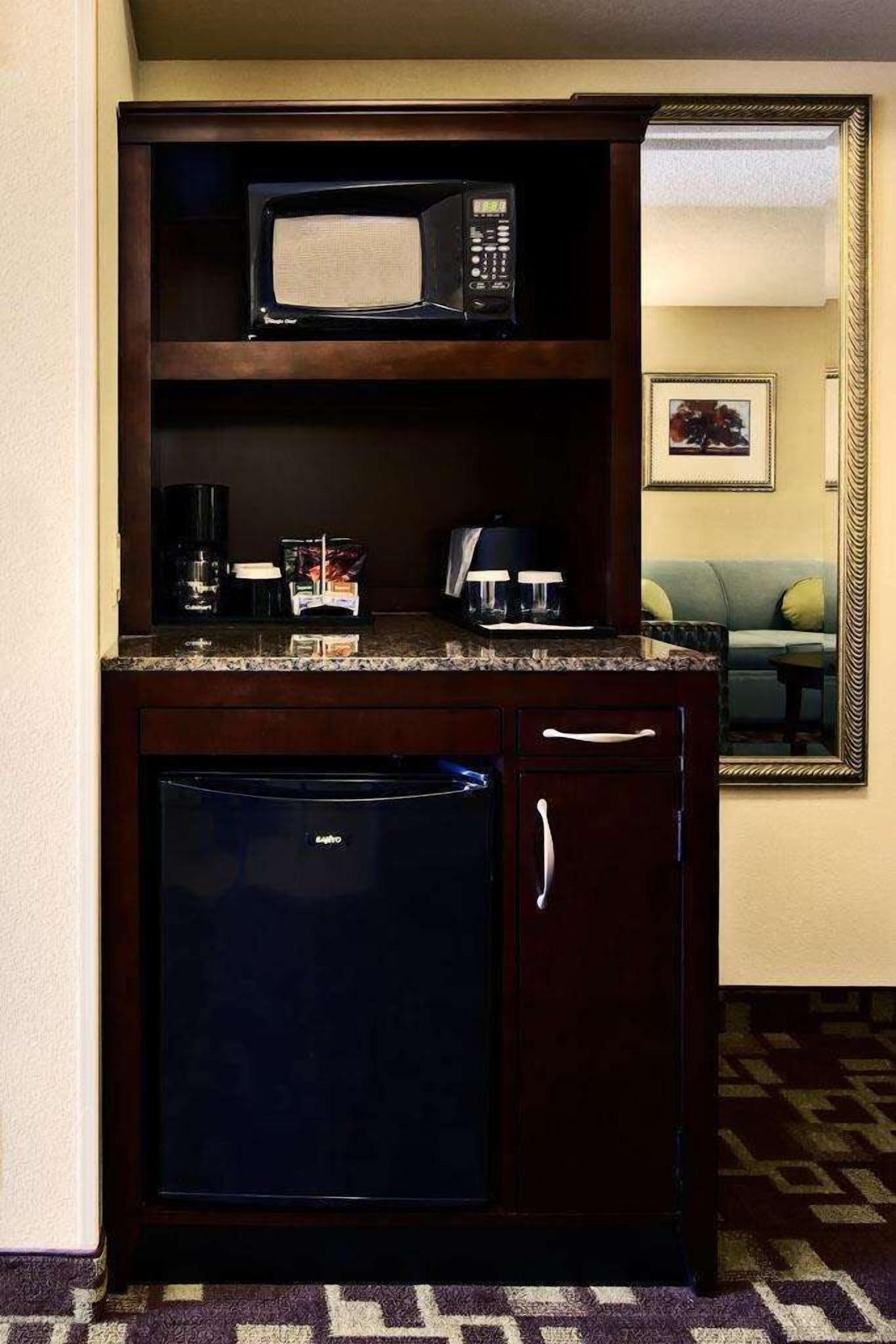 Hilton Garden Inn Merrillville Eksteriør billede