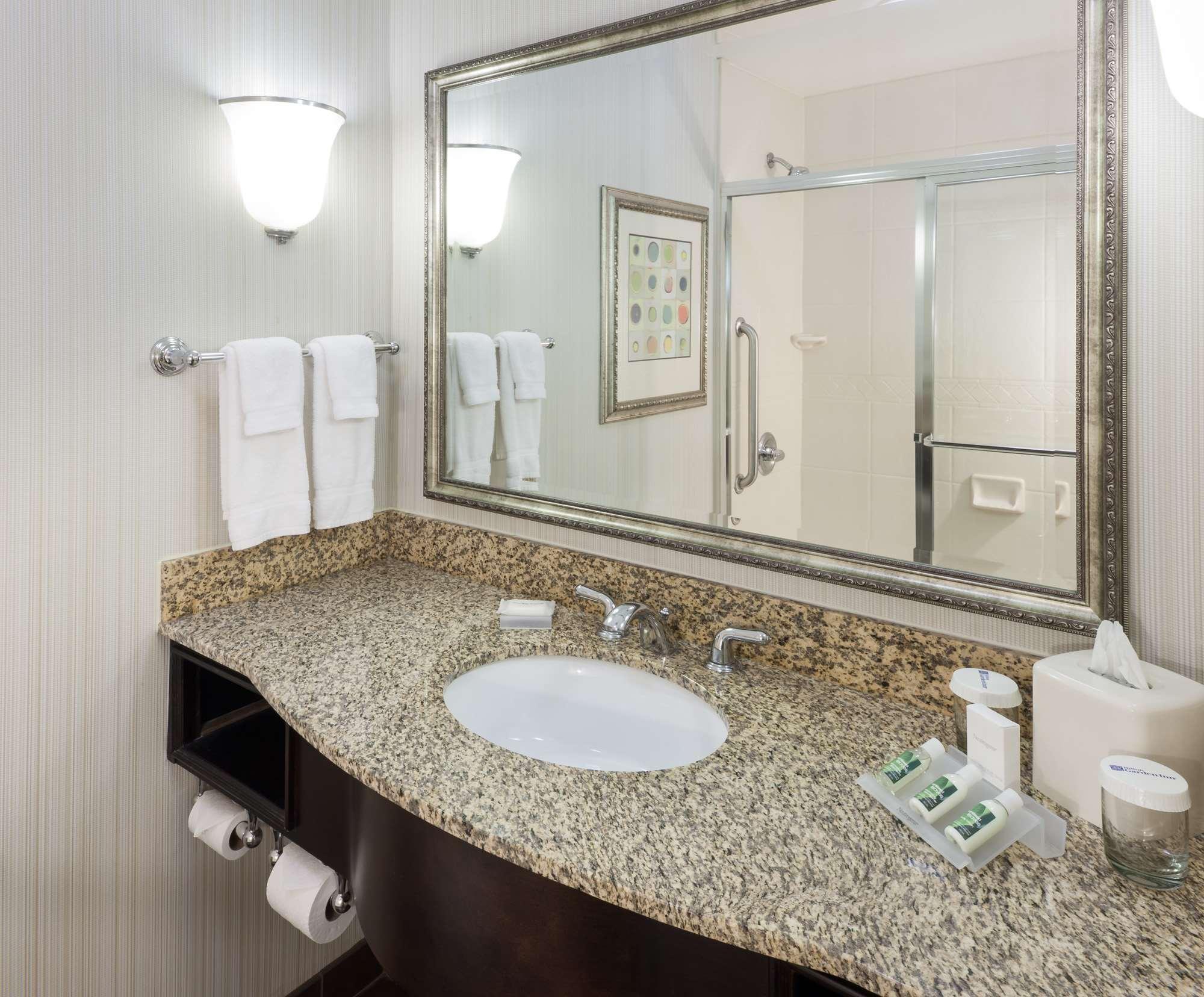 Hilton Garden Inn Merrillville Eksteriør billede