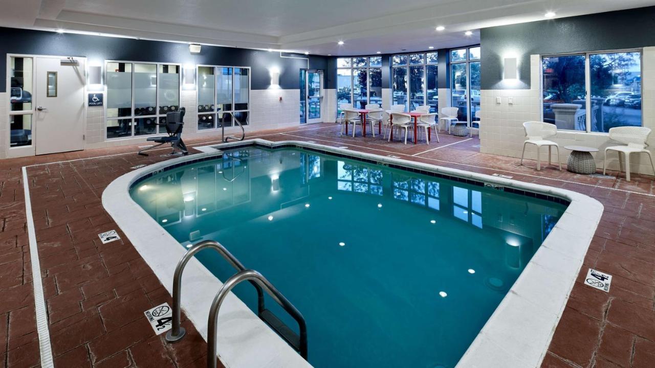 Hilton Garden Inn Merrillville Eksteriør billede