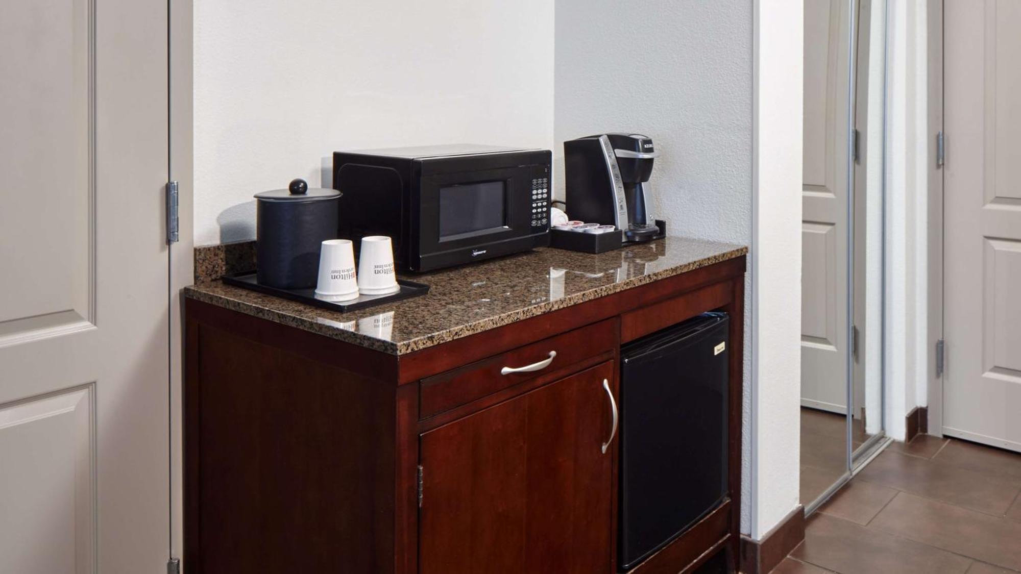 Hilton Garden Inn Merrillville Eksteriør billede