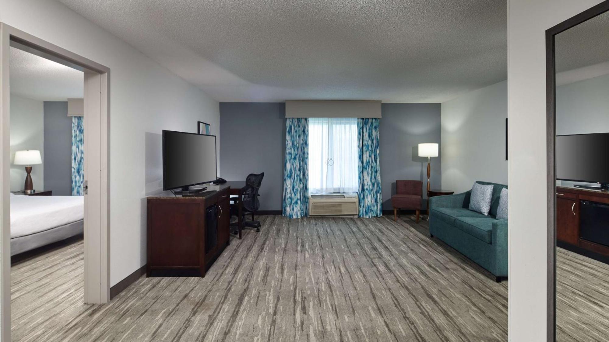 Hilton Garden Inn Merrillville Eksteriør billede