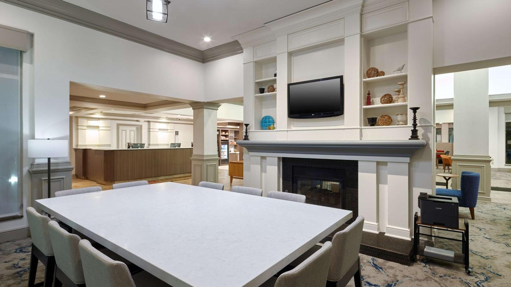 Hilton Garden Inn Merrillville Eksteriør billede