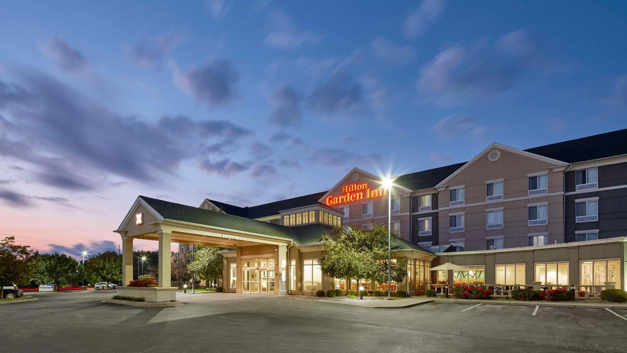 Hilton Garden Inn Merrillville Eksteriør billede